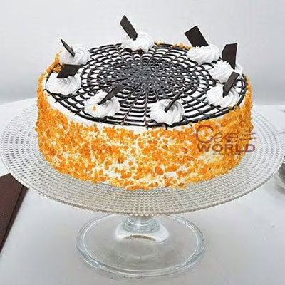 Choco Crunchy Butterscotch Cake