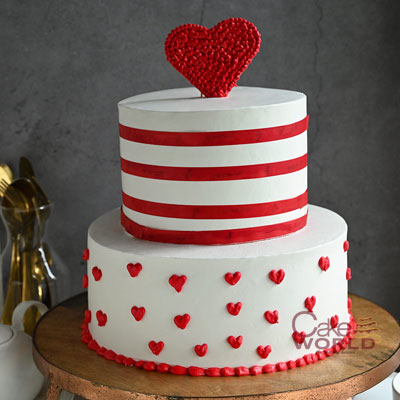 Lovely Heart Wedding Cake