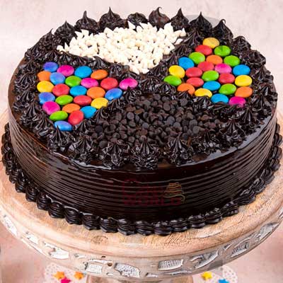 Extravagant Choco Truffle Cake